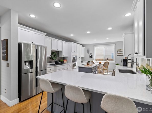4005 167th Place SE, Bothell WA 98012