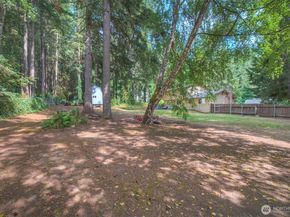 1700 NW Marmot Ct, Silverdale WA 98383