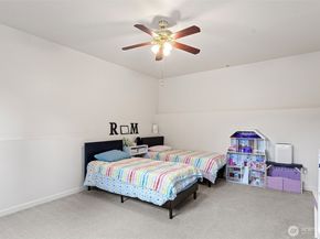 16824 266th Avenue SE, Issaquah WA 98027