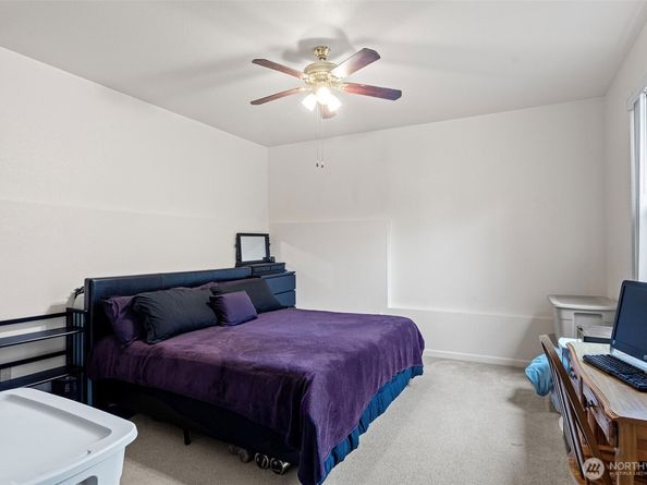 16824 266th Avenue SE, Issaquah WA 98027