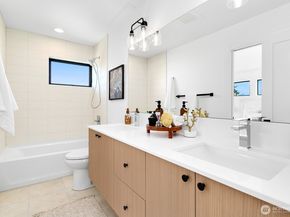 2035 NW 61st Street B, Seattle WA 98107