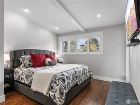 3227 103rd Place NE, Bellevue WA 98004
