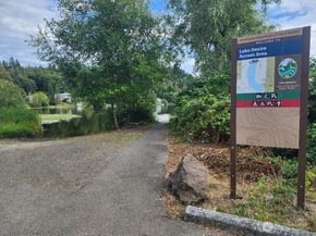 16200 Parkside Way SE, Renton WA 98058