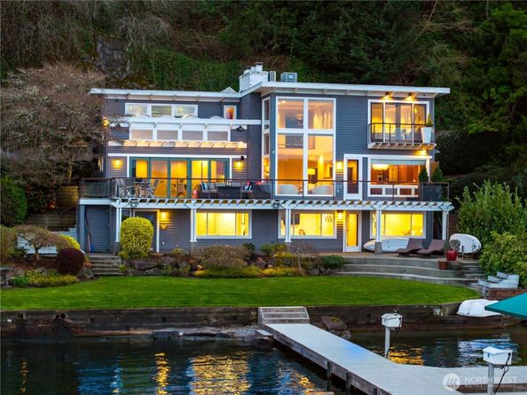 842 W Lake Sammamish Parkway SE, Bellevue WA 98008