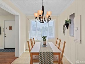 10743 14th Avenue SW, Seattle WA 98146