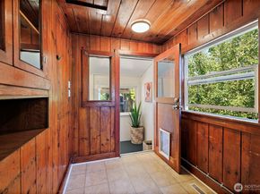 10743 14th Avenue SW, Seattle WA 98146