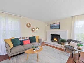 10743 14th Avenue SW, Seattle WA 98146