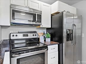 10743 14th Avenue SW, Seattle WA 98146