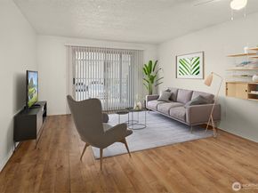 31003 14th Avenue S E14, Federal Way WA 98003