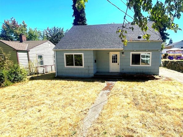12034 68th Avenue S, Seattle WA 98178