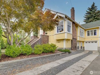 324 NE 50th Street