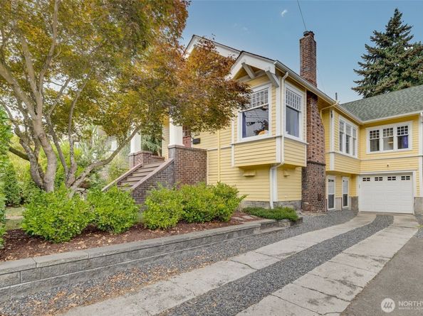 324 NE 50th Street, Seattle WA 98105