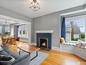 324 NE 50th Street, Seattle WA 98105
