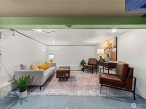 2209 NE 9th Street, Renton WA 98056