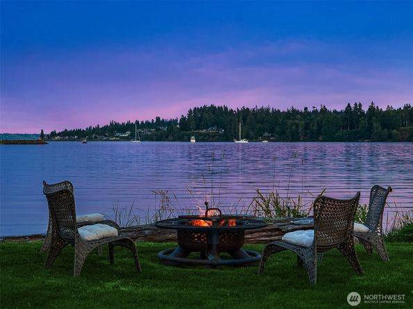 10809 NE West Kingston Road, Kingston WA 98346