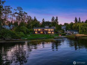 10809 NE West Kingston Road, Kingston WA 98346