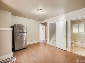 5040 35th Avenue SW, Seattle WA 98126
