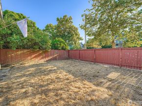 5040 35th Avenue SW, Seattle WA 98126