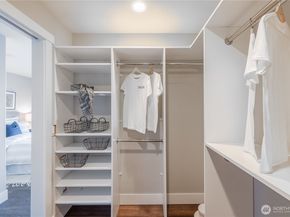 2542 Westlake Avenue N 5, Seattle WA 98109