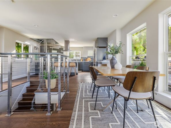 2542 Westlake Avenue N 5, Seattle WA 98109