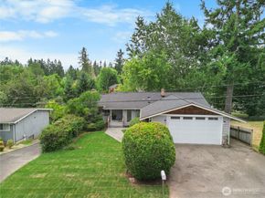 13427 90th Avenue NE, Kirkland WA 98034
