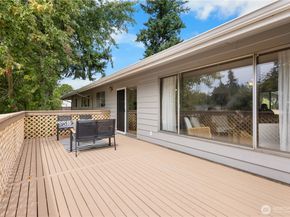 13427 90th Avenue NE, Kirkland WA 98034