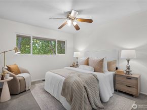 13427 90th Avenue NE, Kirkland WA 98034
