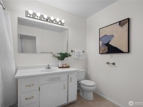 13427 90th Avenue NE, Kirkland WA 98034