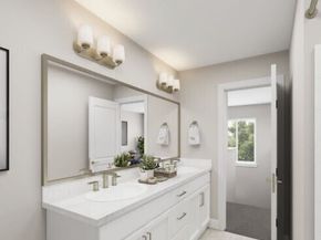 13217 NE 127th Court D, Kirkland WA 98034