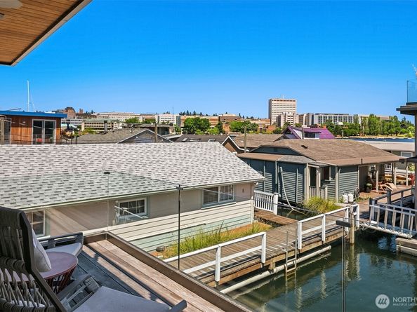 2816 Boyer Avenue E B, Seattle WA 98102