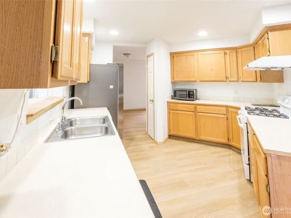 17610 14th Place W, Lynnwood WA 98037