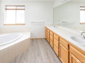 17610 14th Place W, Lynnwood WA 98037