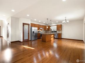 4617 167th Street SW, Lynnwood WA 98037