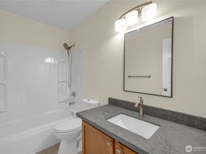 16704 Cobblestone Drive, Lynnwood WA 98037