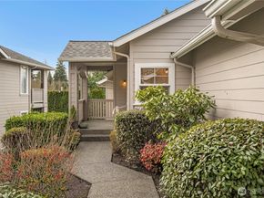 16704 Cobblestone Drive, Lynnwood WA 98037