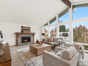 16543 NE 46th Street, Redmond WA 98052