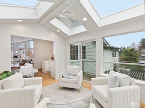 16543 NE 46th Street, Redmond WA 98052