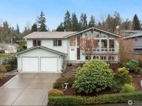 16543 NE 46th Street, Redmond WA 98052