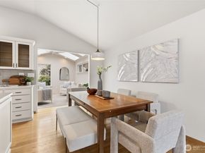 16543 NE 46th Street, Redmond WA 98052