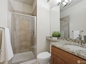 5236 NE 11th Court, Renton WA 98059