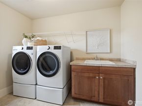 5236 NE 11th Court, Renton WA 98059