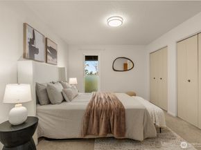 1425 S Puget Drive I5, Renton WA 98055