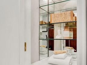 1120 17th Avenue 204, Seattle WA 98122