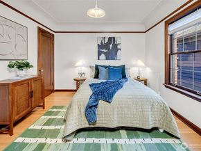 1120 17th Avenue 204, Seattle WA 98122