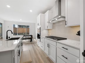 3360 SW Anchorage Lane, Port Orchard WA 98367