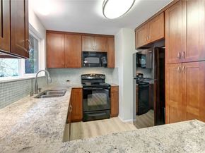 12128 95th Place NE, Kirkland WA 98034