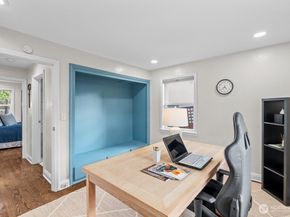 8250 Corliss Avenue N, Seattle WA 98103