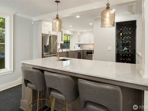 3645 92nd Avenue SE, Mercer Island WA 98040