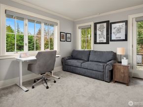 3645 92nd Avenue SE, Mercer Island WA 98040