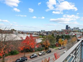 1422 E Cherry St, Seattle WA 98122